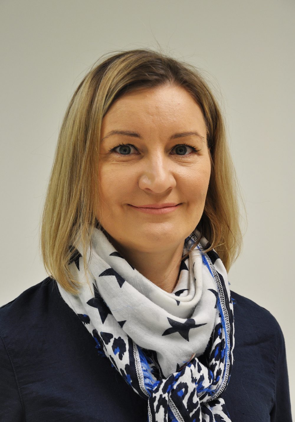 Sari Lintukorpi staff photo.